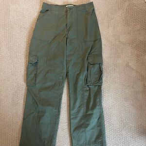 Women’s Abercrombie Cargo Pants